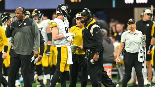 Steelers' Kenny Pickett Takes Pride Being Mike Tomlin's Quarterback, Even When He Can't Understand Him (Steelers News)